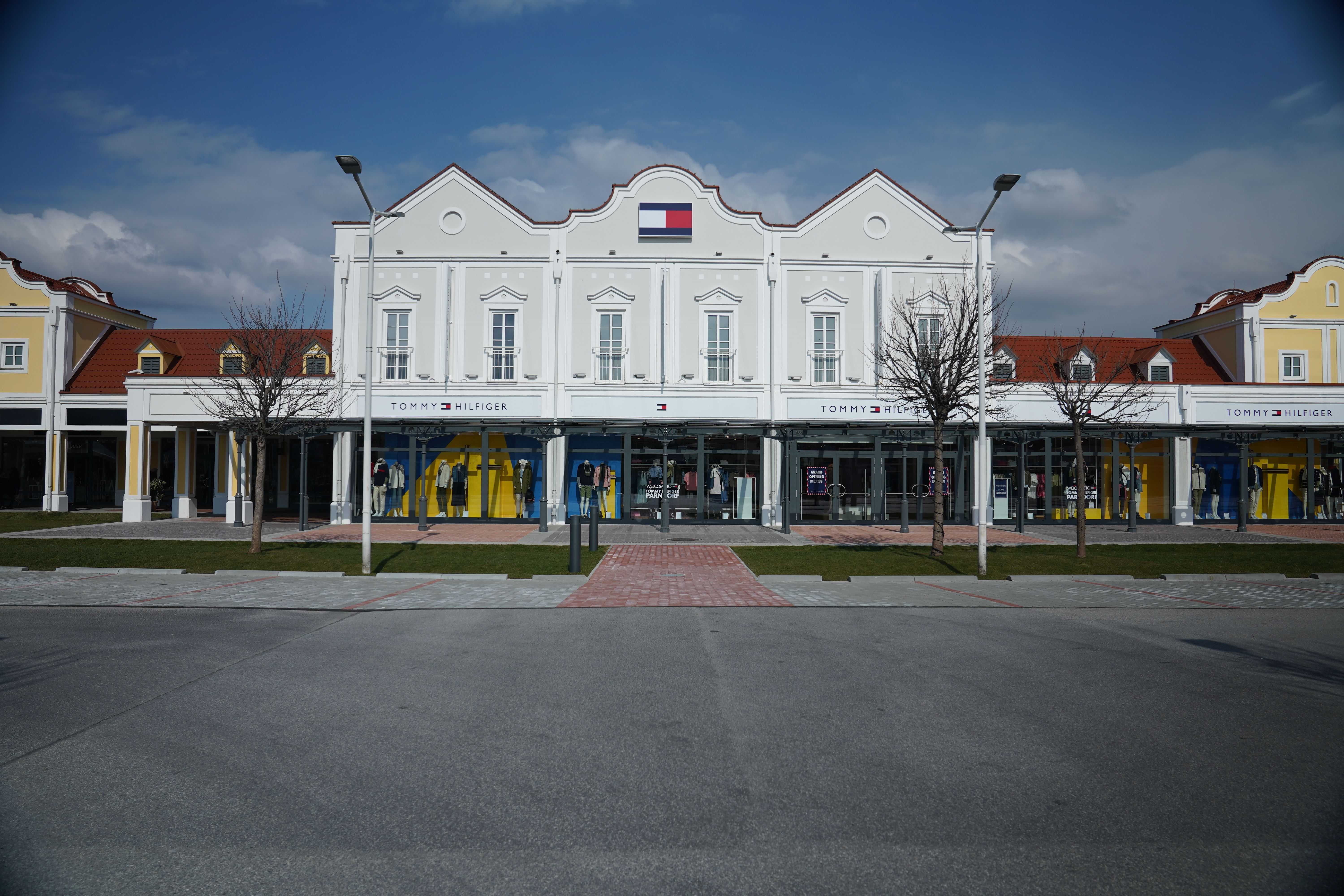 McArthurGlen Designer Outlet Parndorf – Store-Eröffnung 